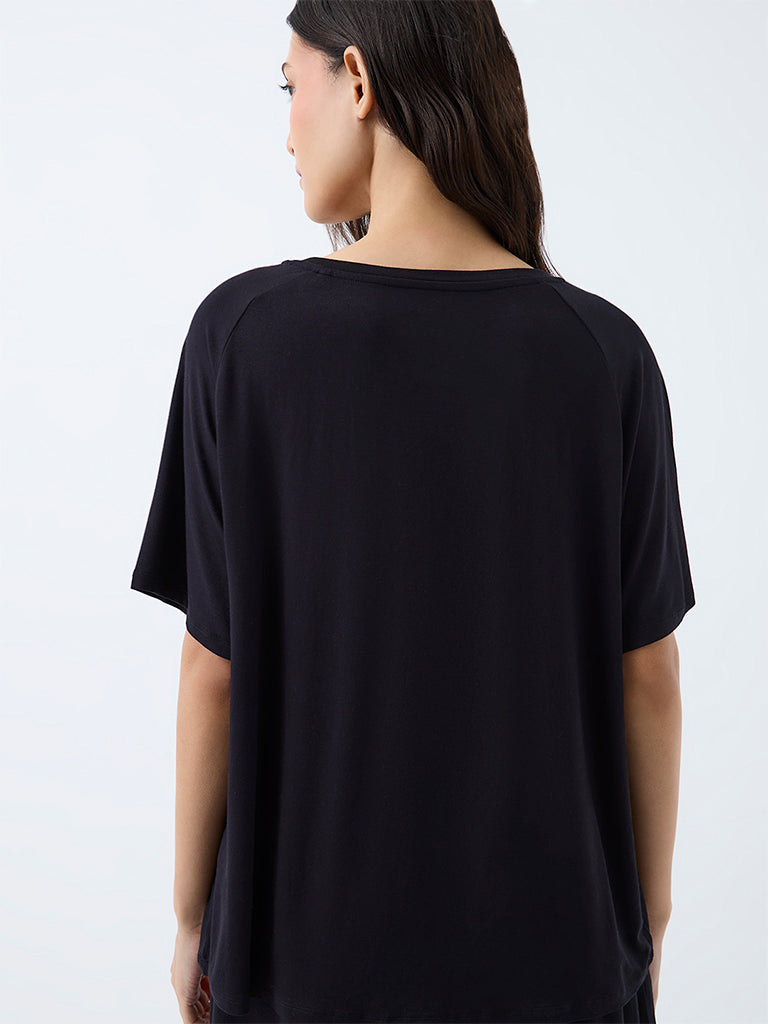 Wunderlove Black Solid T-Shirt