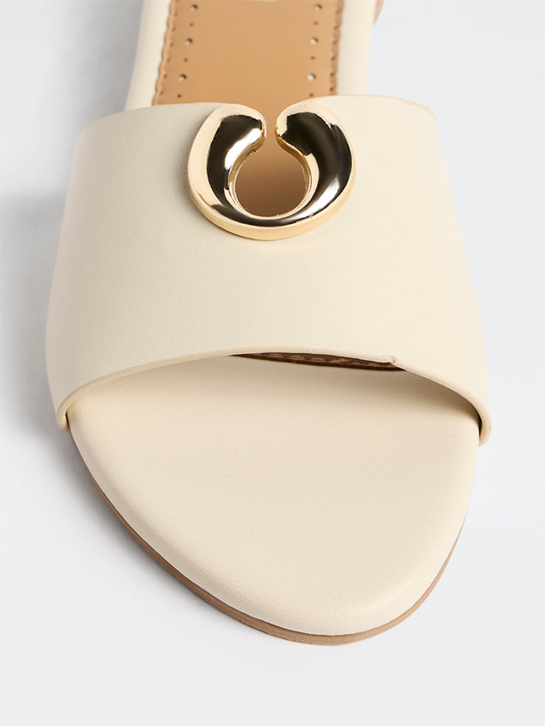LUNA BLU Ivory Metal-Detail Round Heel Sandals
