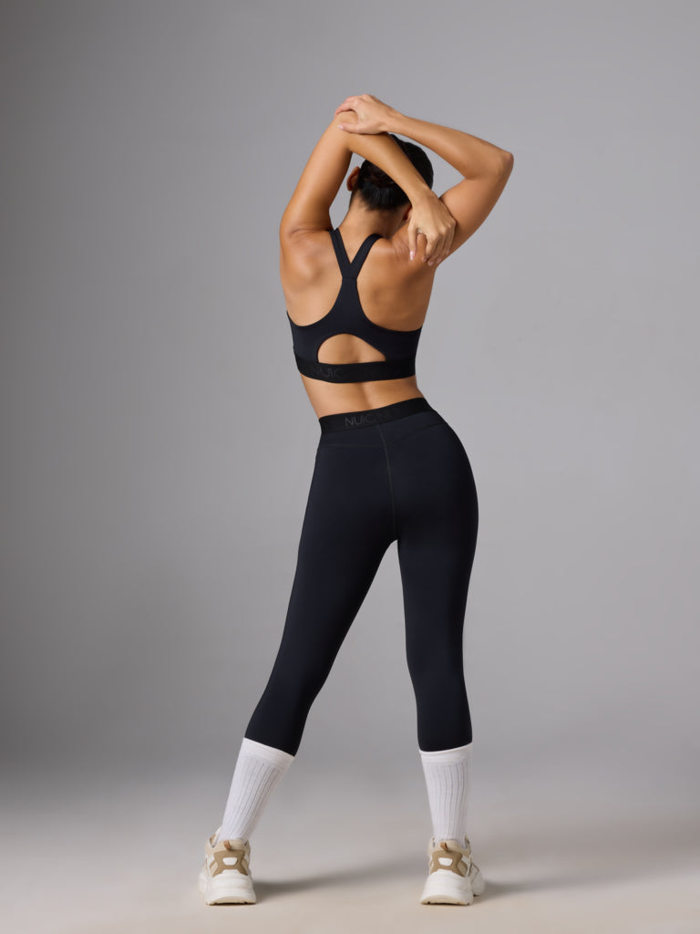 Nuoflexx Black Racer-Back Sports Bra