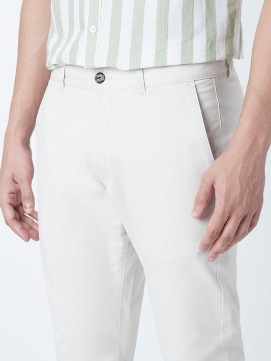 WES Casuals Off-White Cotton Blend Slim Fit Chinos
