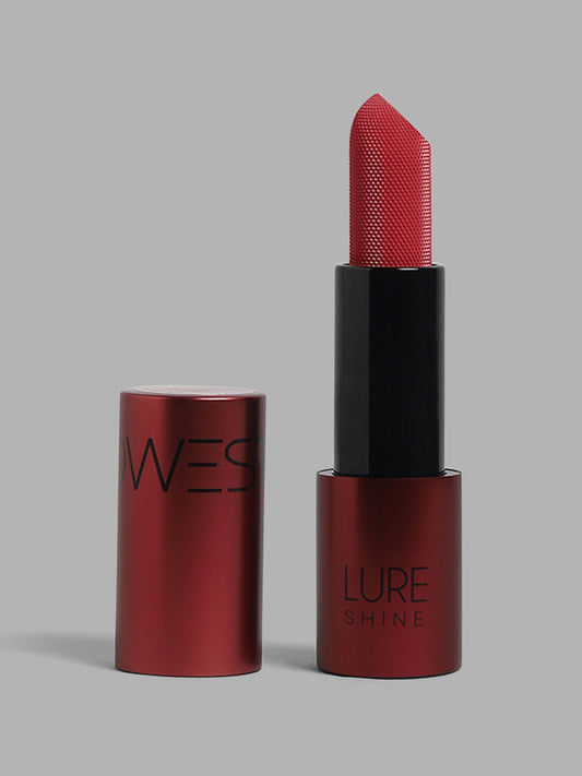 Studiowest Lure Shine 02 Blossom Lipstick - 4 gm