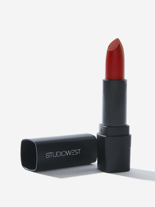 Studiowest Red Matte Siren R-01 Lipstick - 4.2 gms