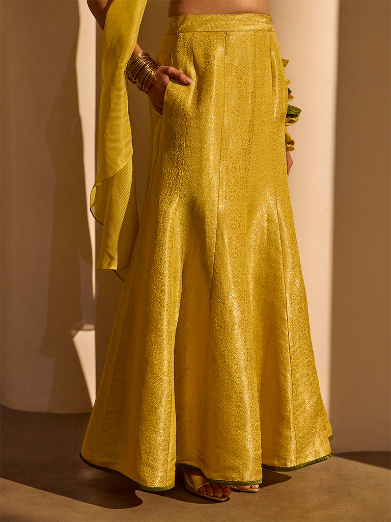 Yellow Brocade Fishtail Skirt with Pallu