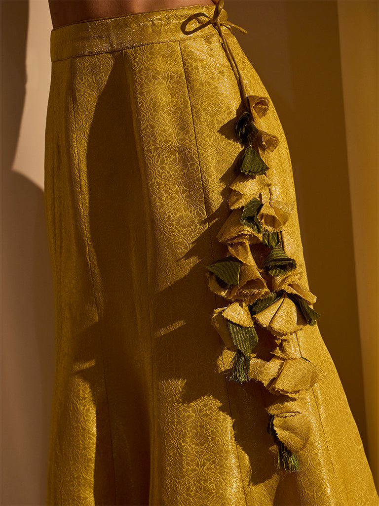 Yellow Brocade Fishtail Skirt with Pallu