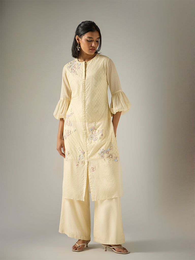 Floral Embroidered Kurta – Cream