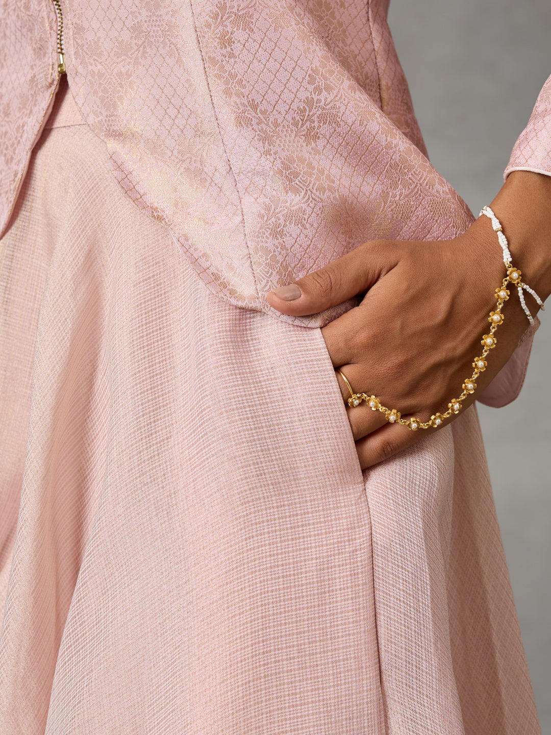 Jacquard Jacket with High-Low Tissue Skirt