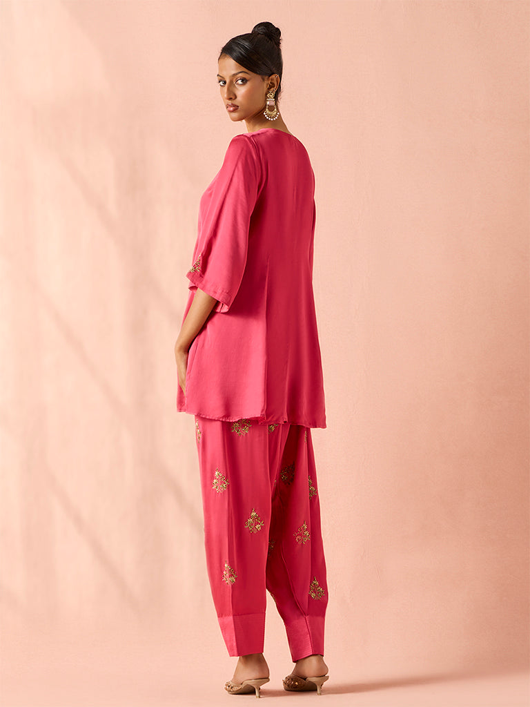 Three Piece Kurta Set – Pink