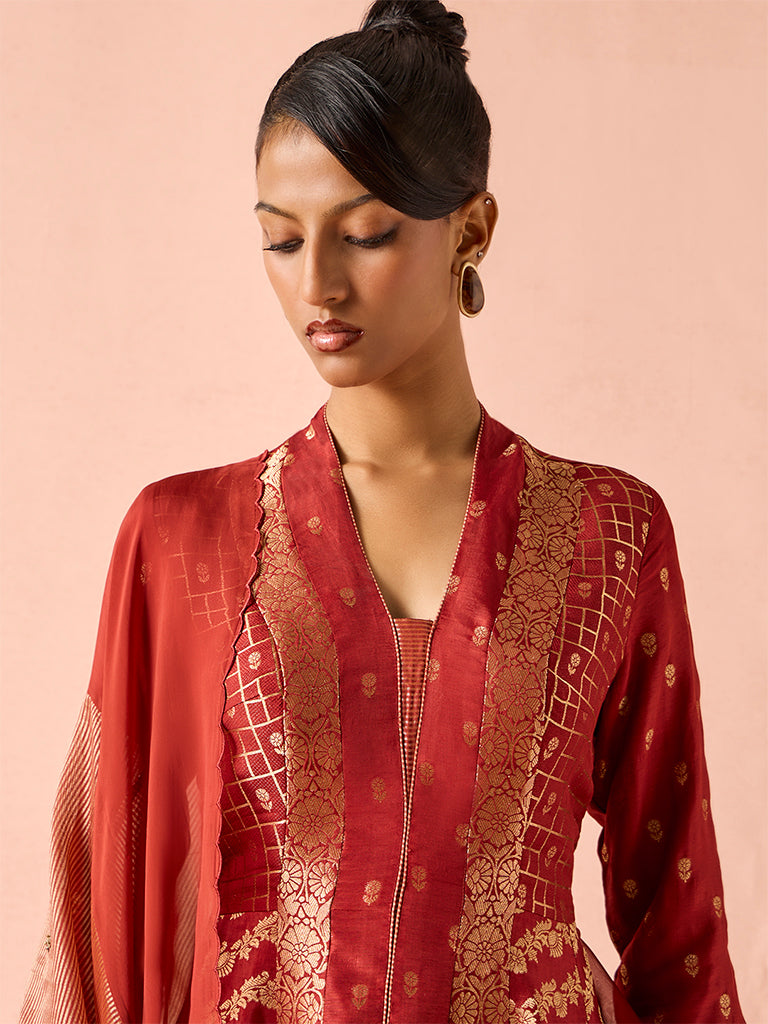 Jacquard Kurta Set with Dupatta – Red