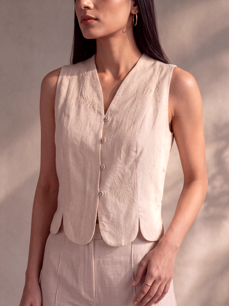 Scallop Top - Beige