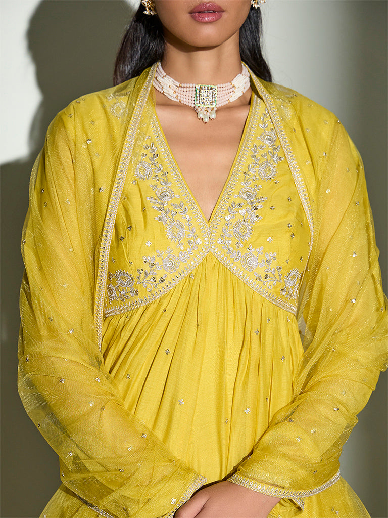 Embroidered Kurta Set – Yellow