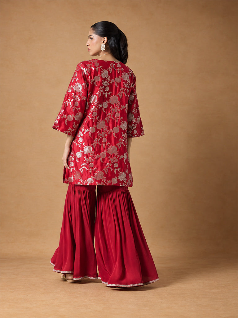 Brocade Kurta Set with Dupatta- Red