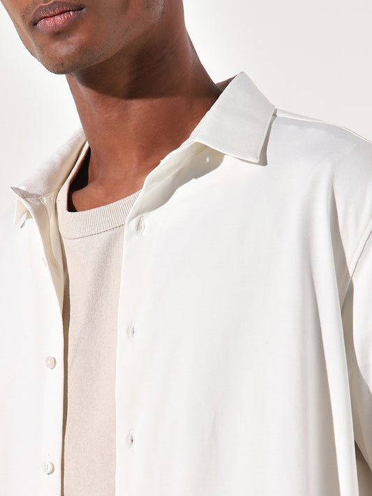 Ascot Off-White Solid Cotton Blend Relaxed Fit Shirt
