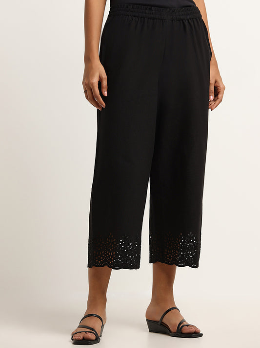 Utsa Black Schiffli Pants