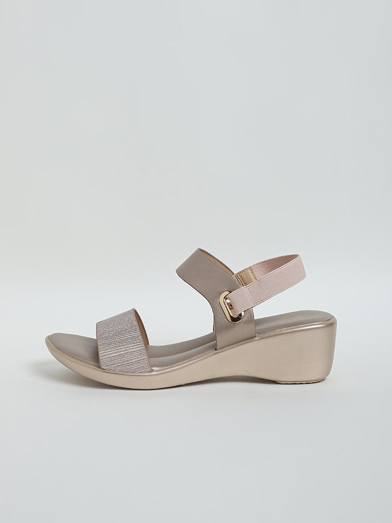 LUNA BLU Pink Platform Sandals
