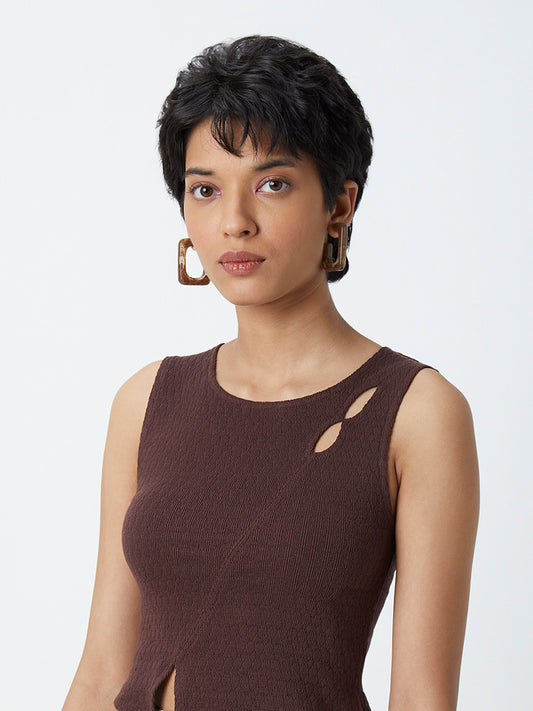 Nuon Dark Brown Textured Crop Top