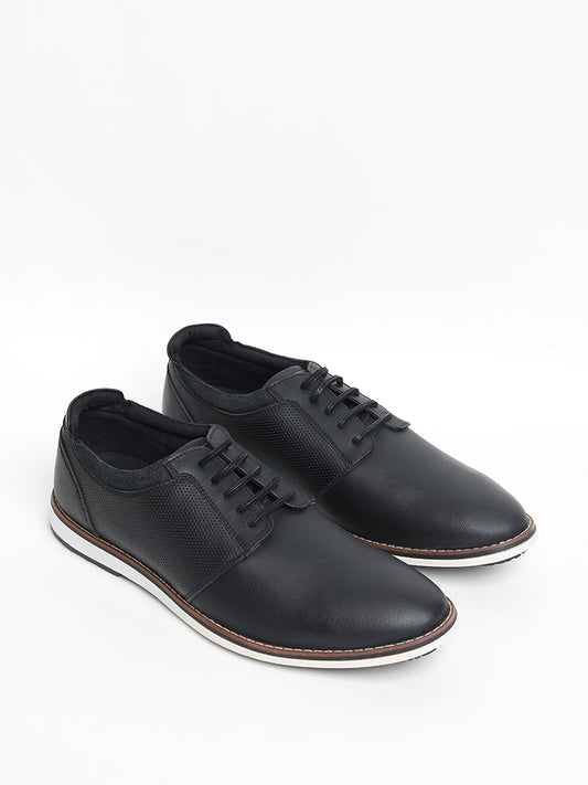 SOLEPLAY Black Minimalistic Shoes