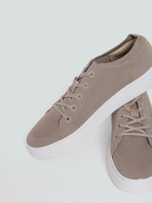SOLEPLAY Taupe Lace-Up Shoe