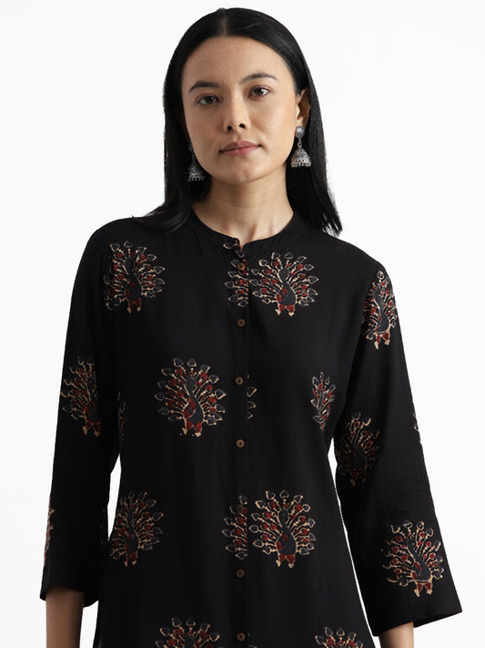 Utsa Black Peacock Printed Kurta