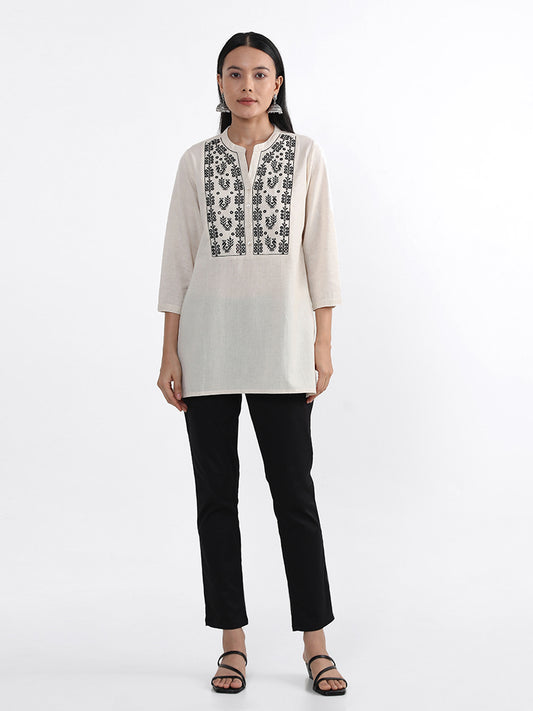 Utsa Natural Bird Embroidered Kurta
