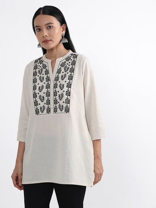 Utsa Natural Bird Embroidered Kurta