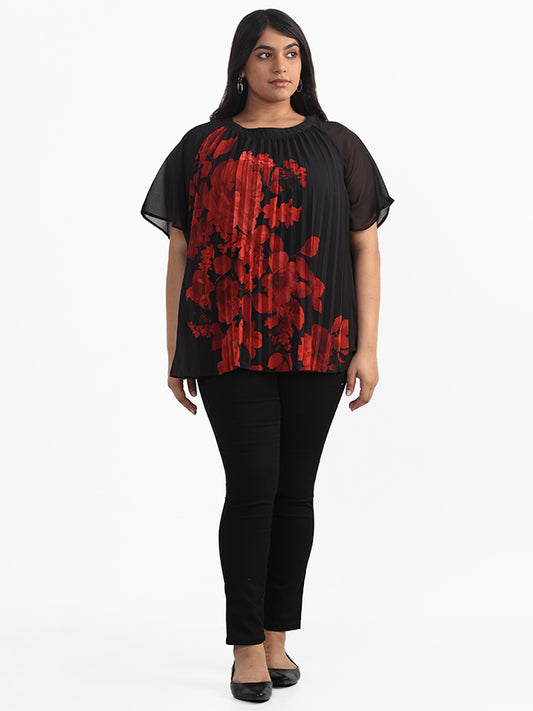 Gia Curves Black Floral Printed Pleated Blouse