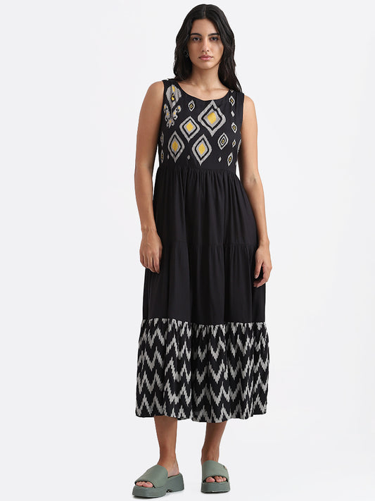 Bombay Paisley Black Printed Long Dress