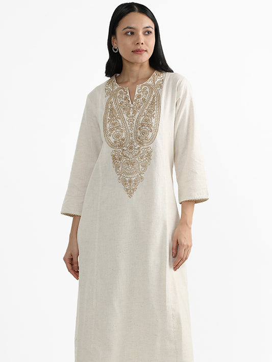 Utsa Off-White Paisley Embroidered Kurta