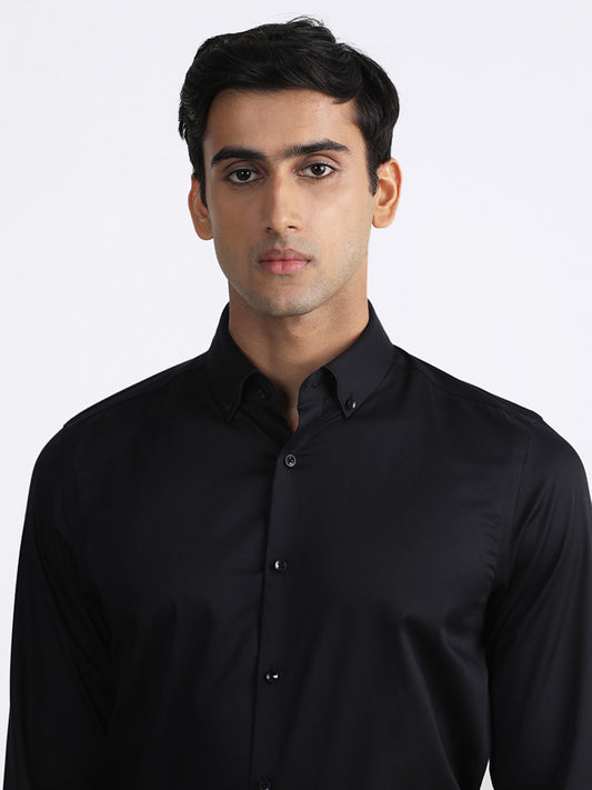 WES Formals Plain Black Slim-Fit Shirt