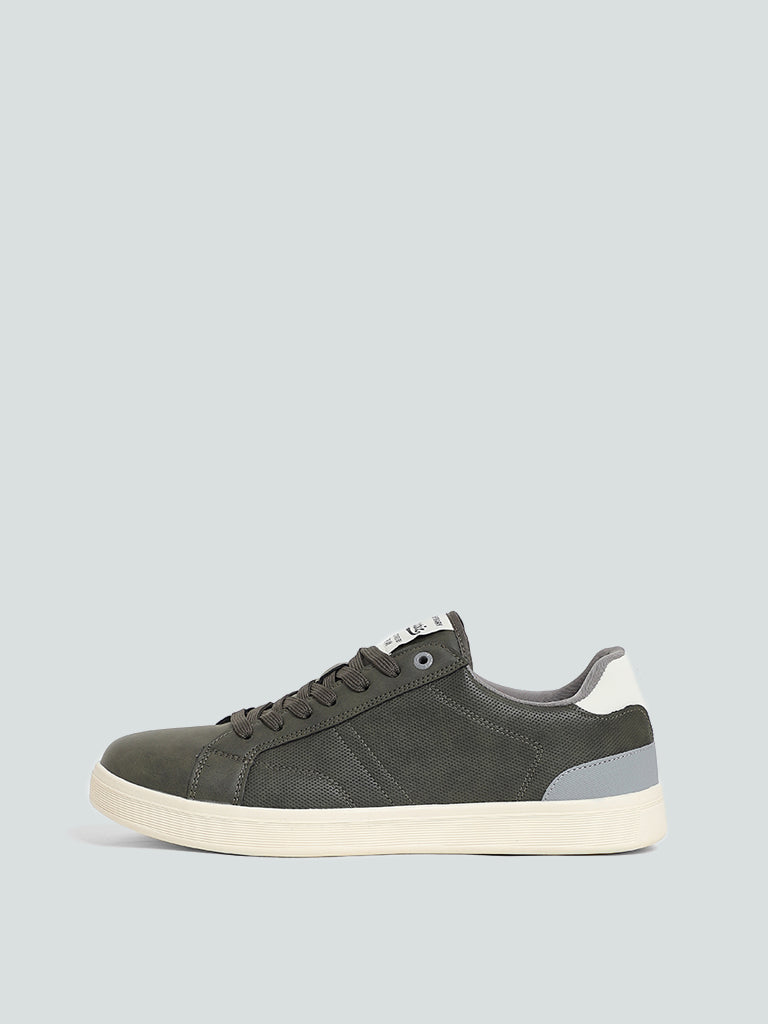 Westside outlet footwear brands