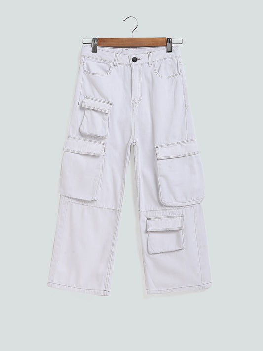 Y&F Kids White Relaxed - Fit High Rise Cargo