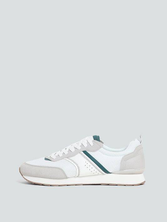 SOLEPLAY White & Green Lace-up Color Jogger Shoes