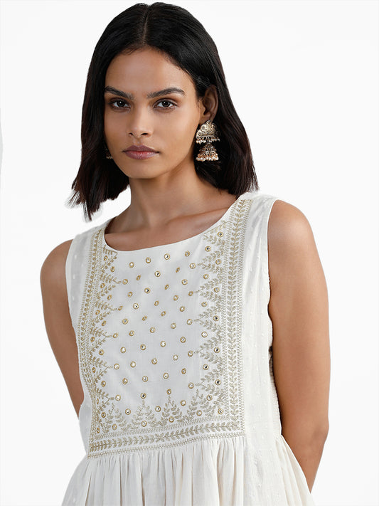 Utsa Yoke Embroidered Off-White Kurta