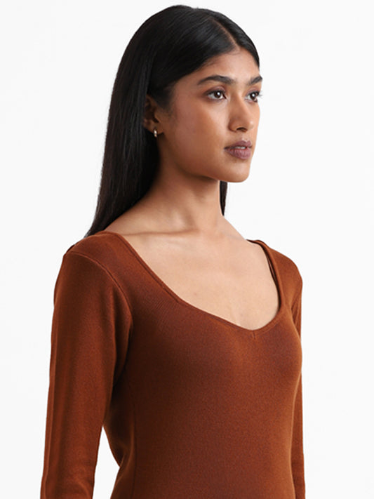 Wardrobe Solid Tan Pull Over Top