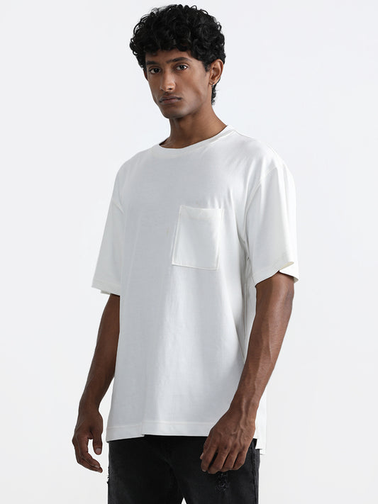 Nuon Solid Off-White Relaxed Fit T-Shirt