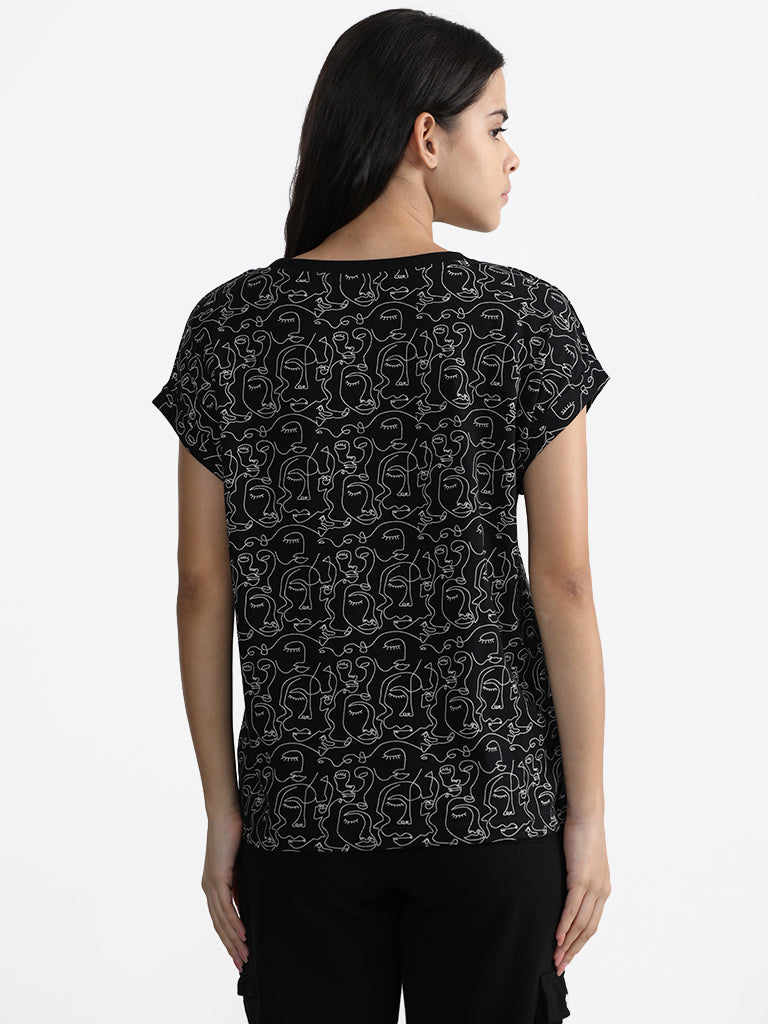 Studiofit Black Face Printed Cotton T-Shirt