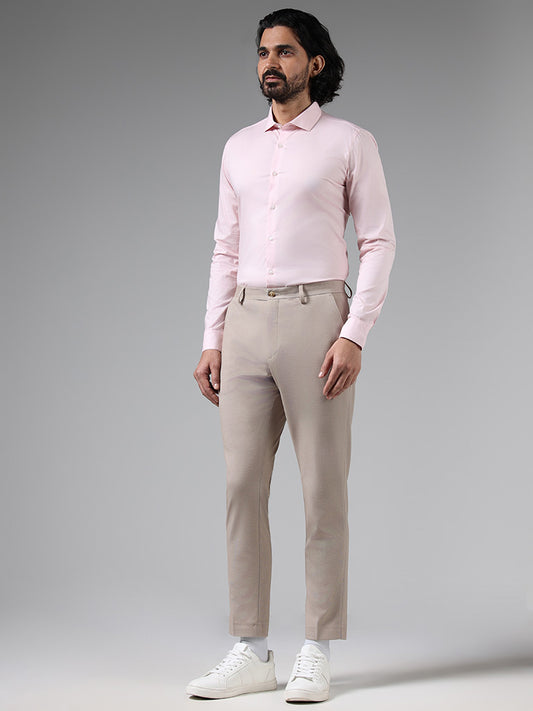 WES Formals Solid Light Pink Cotton Blend Ultra-Slim Fit Shirt