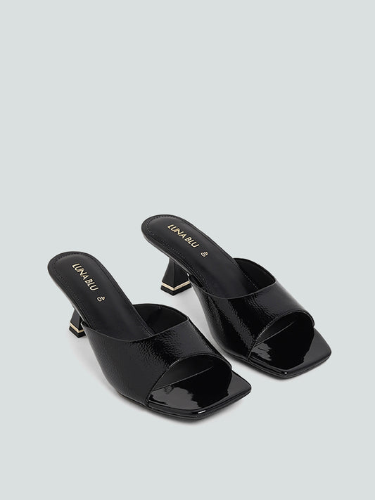 LUNA BLU Plain Black Cup Shape Patent Heels