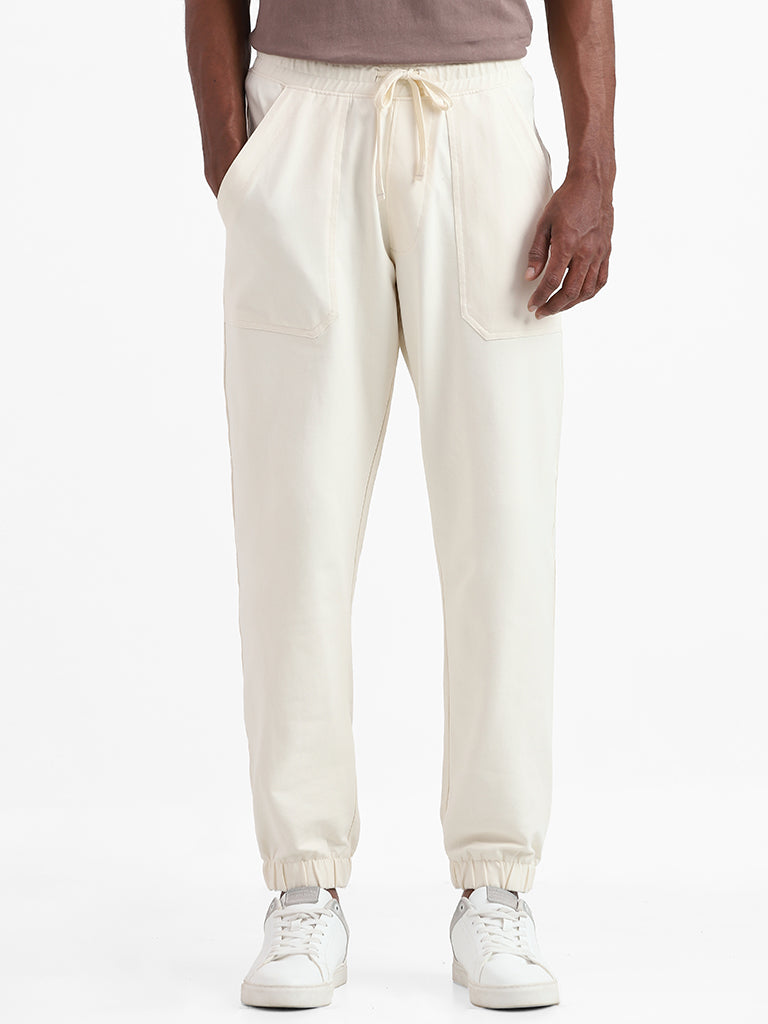 Nuon Off-White Relaxed Fit Joggers