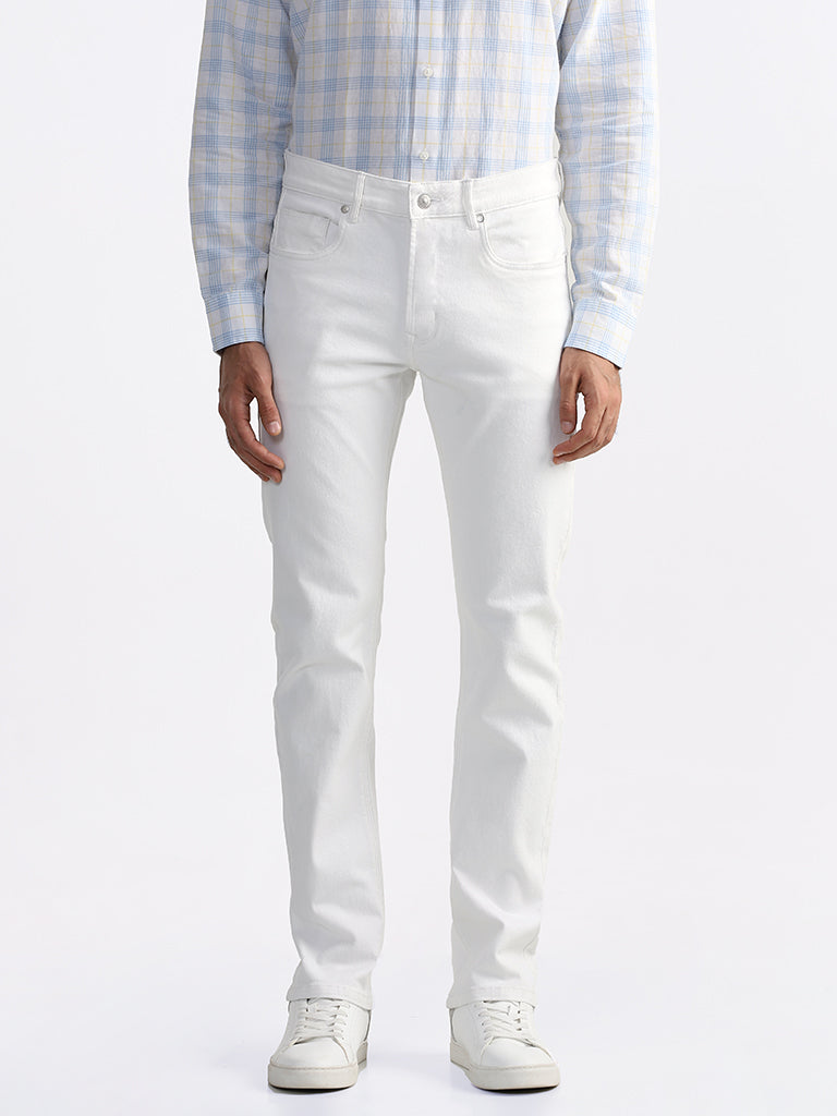 Ascot White Relaxed - Fit Mid - Rise Jeans