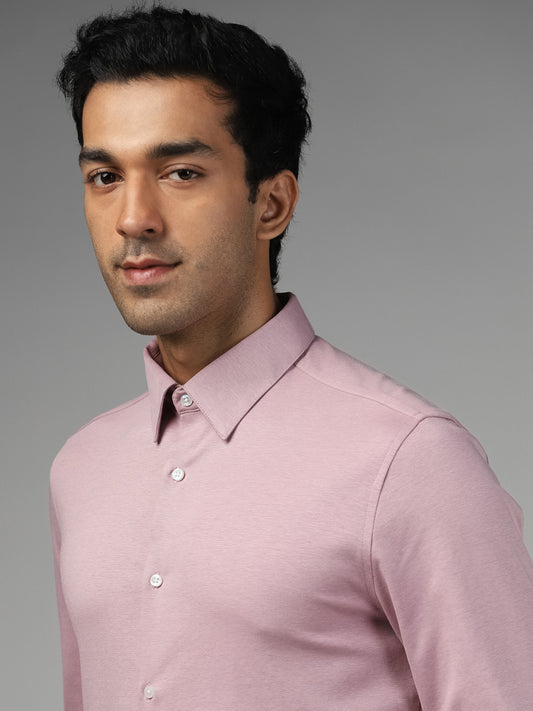 WES Formals Solid Dusty Pink Cotton Blend Slim Fit Shirt