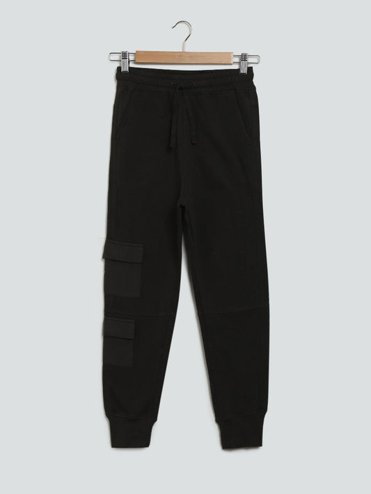 Y&F Plain Black Mid Rise Joggers