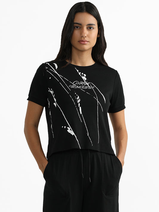 Studiofit Printed Black T-Shirt