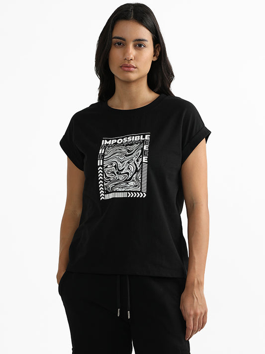 Studiofit Printed Black Power T-Shirt