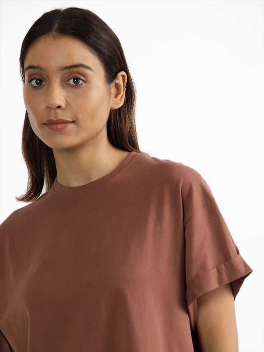 Wunderlove Sleepwear Plain Dark Brown Roll Up T-Shirt