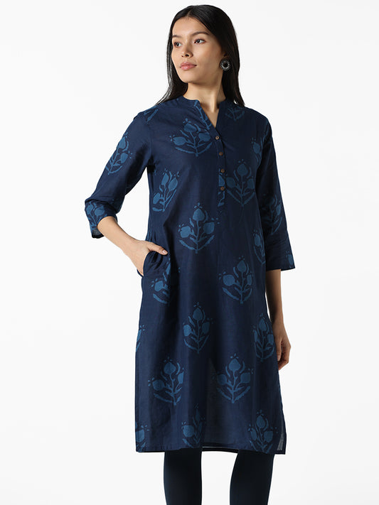 Utsa Indigo Floral Printed A-Line Kurta