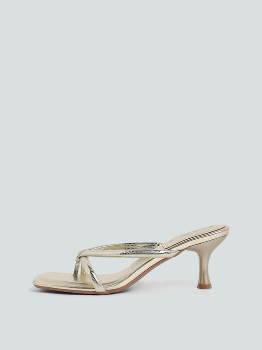 LUNA BLU V Shaped Front Strap Golden Heel Sandals