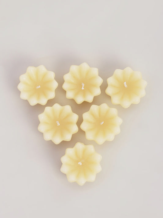 Westside Home Ivory Floating Candles- Pack of 6