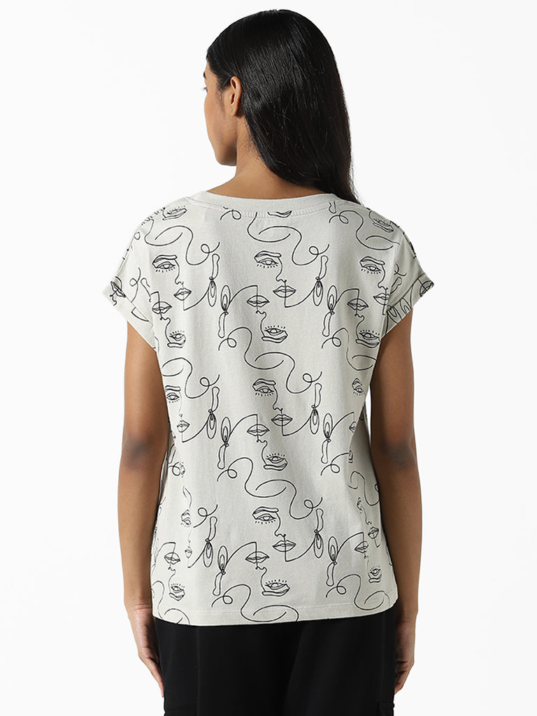 Studiofit Half-Face Printed Grey Cotton T-Shirt