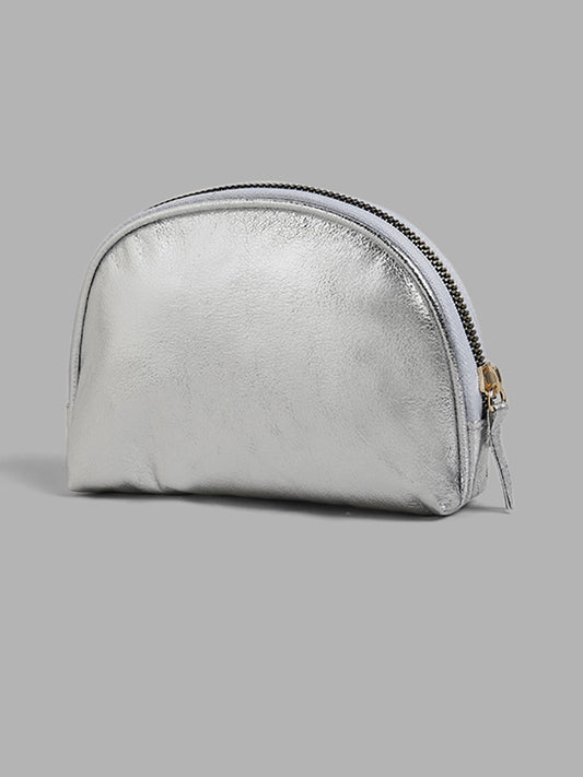 Studiowest Metallic Silver Pouch