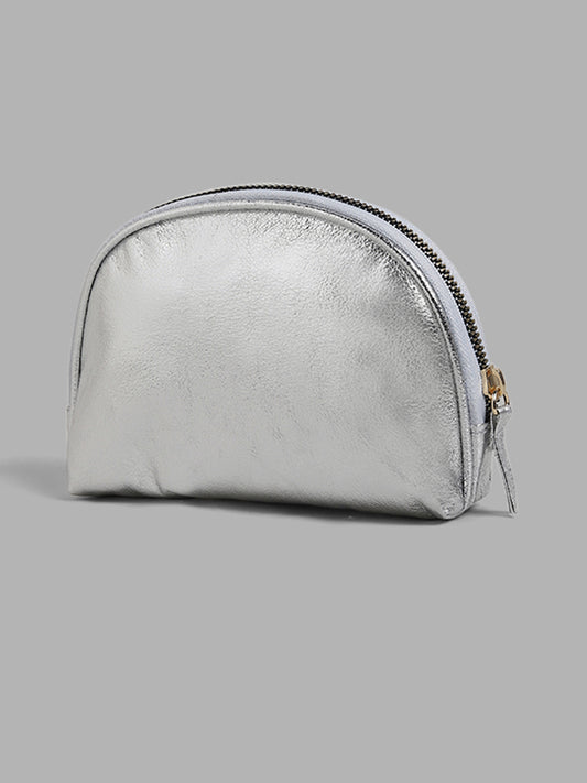 Studiowest Metallic Silver Pouch